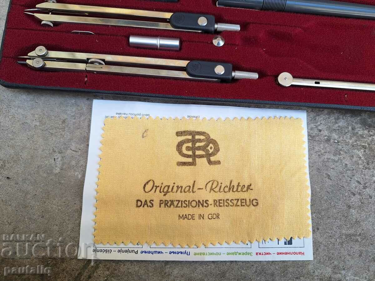 Auction RICHTER DRAWING SET Auction RICHTER DRAWING SET