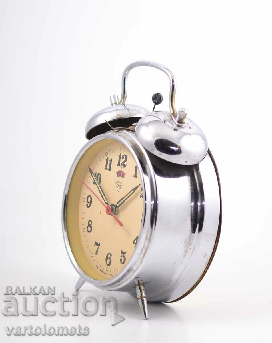 Ξυπνητήρι DIAMOND CHANGHAI CHINA - λειτουργεί με τιμή 9.00 BGN | € 4.60