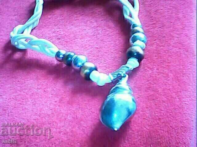 Аукцион красиво колие сес посребрен охлов Аукцион красиво колие сес посребрен охлов