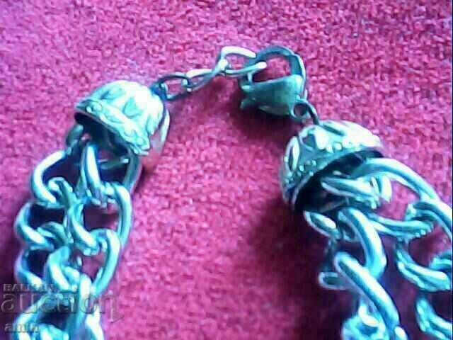 beautiful double necklace with price 30.00 BGN | € 15.34 beautiful double necklace with price 30.00 BGN | € 15.34