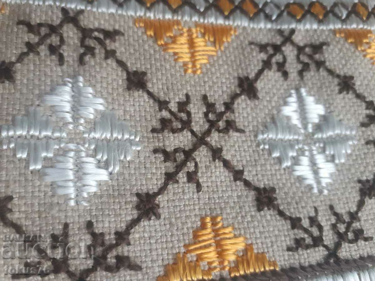 Delivery of Old Bulgarian checked linen panama hand embroidered Delivery of Old Bulgarian checked linen panama hand embroidered