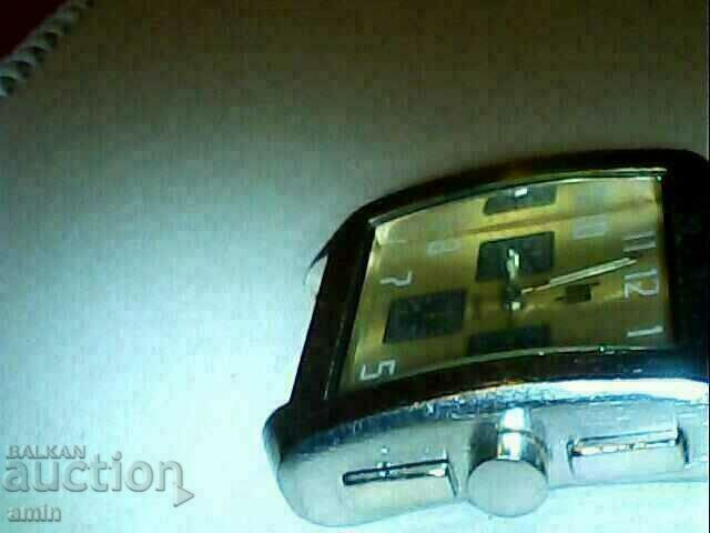 Auction classic 4asovnik lip works perfectly Auction classic 4asovnik lip works perfectly