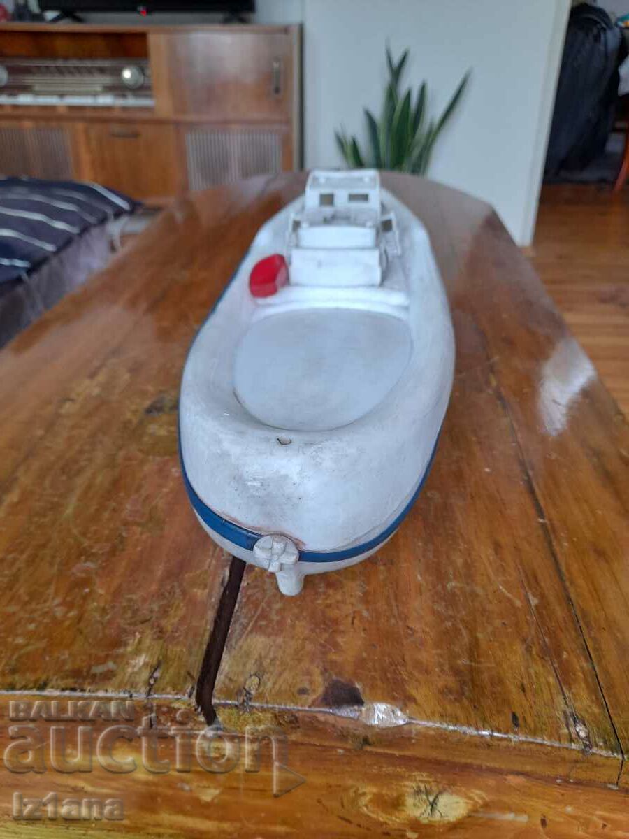 Delivery of Old boat, ship, steamer Delivery of Old boat, ship, steamer