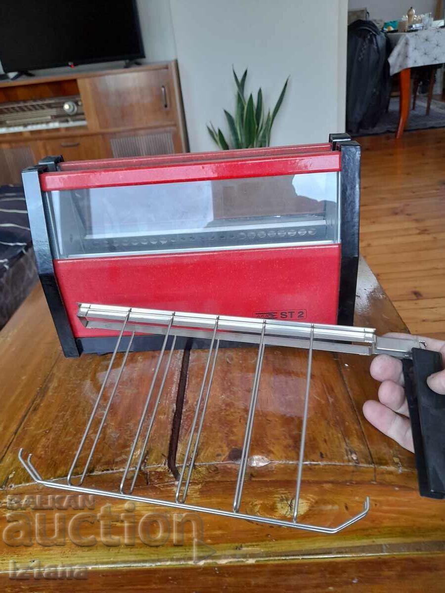 An old toaster AKA - 5 An old toaster AKA - 5