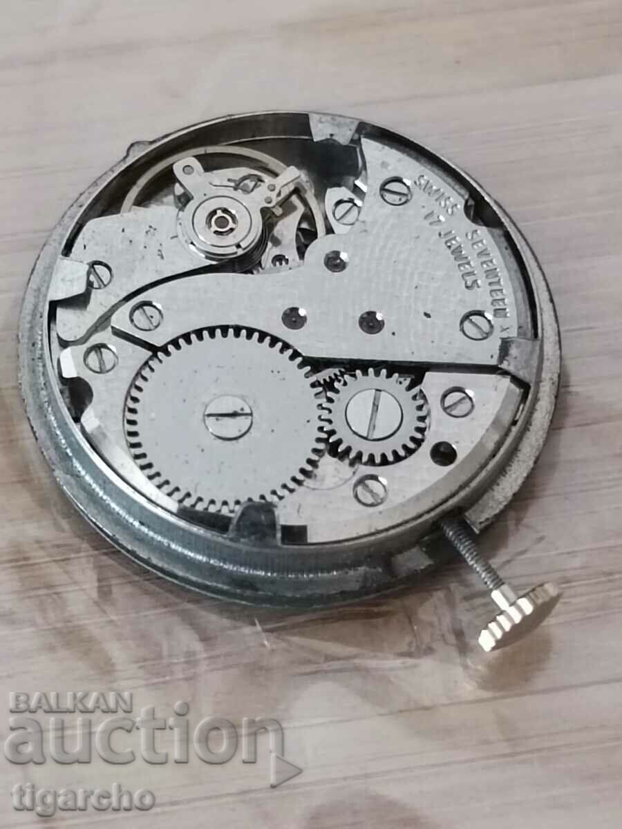 Delivery of Omicron watch winder