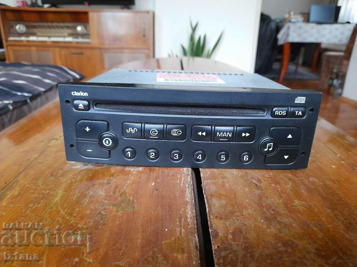Clarion CD Player