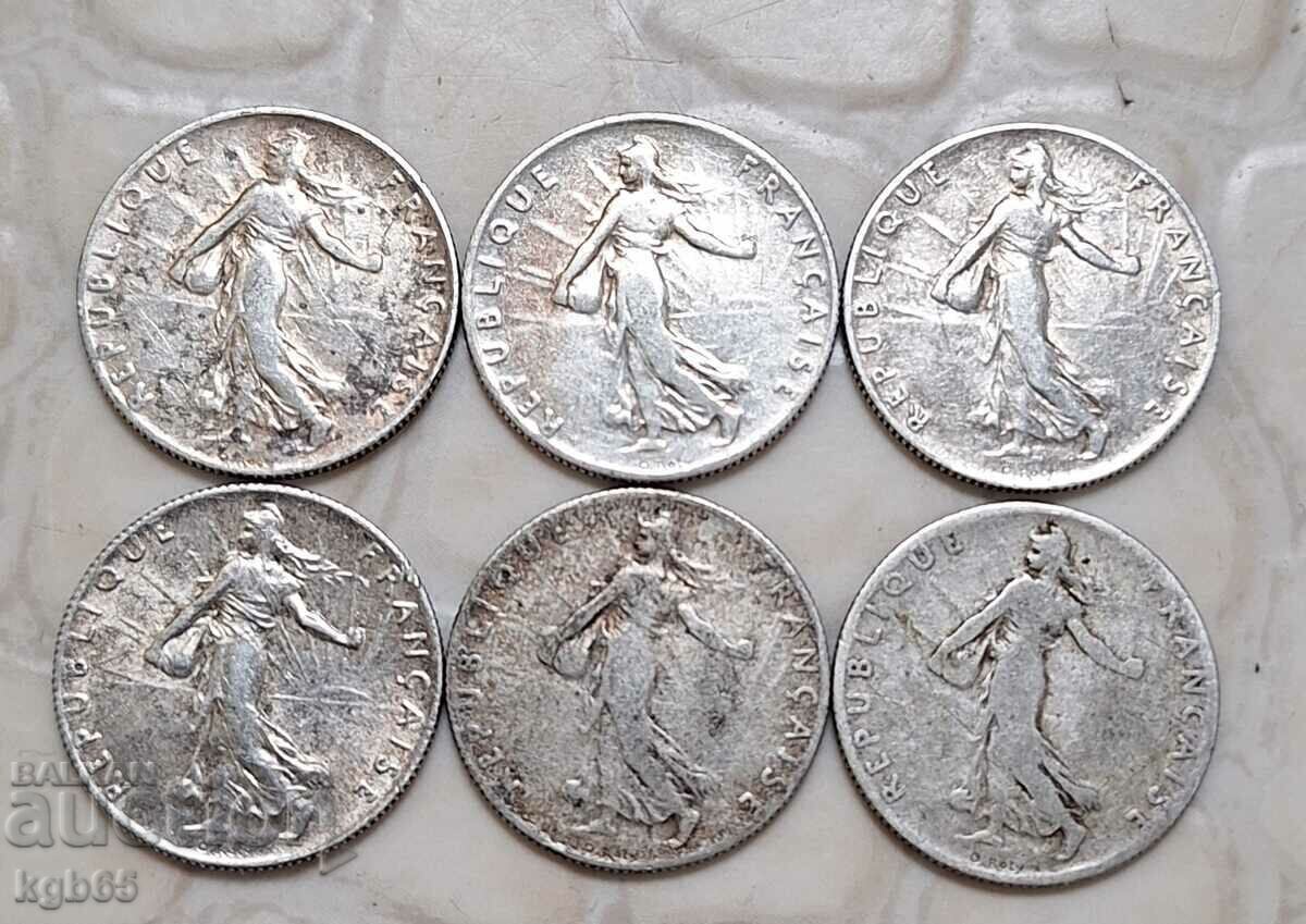 O mulțime de monede de argint. Franţa. cu preț € 33.06 | 64.66 BGN O mulțime de monede de argint. Franţa. cu preț € 33.06 | 64.66 BGN