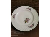 Underlay plates. Porcelain. Bulgaria