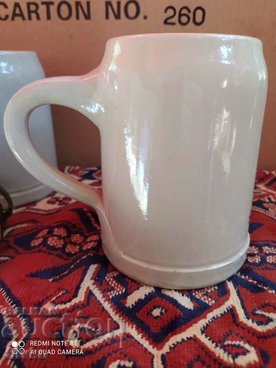 Auction Collection 4 beer mug Auction Collection 4 beer mug