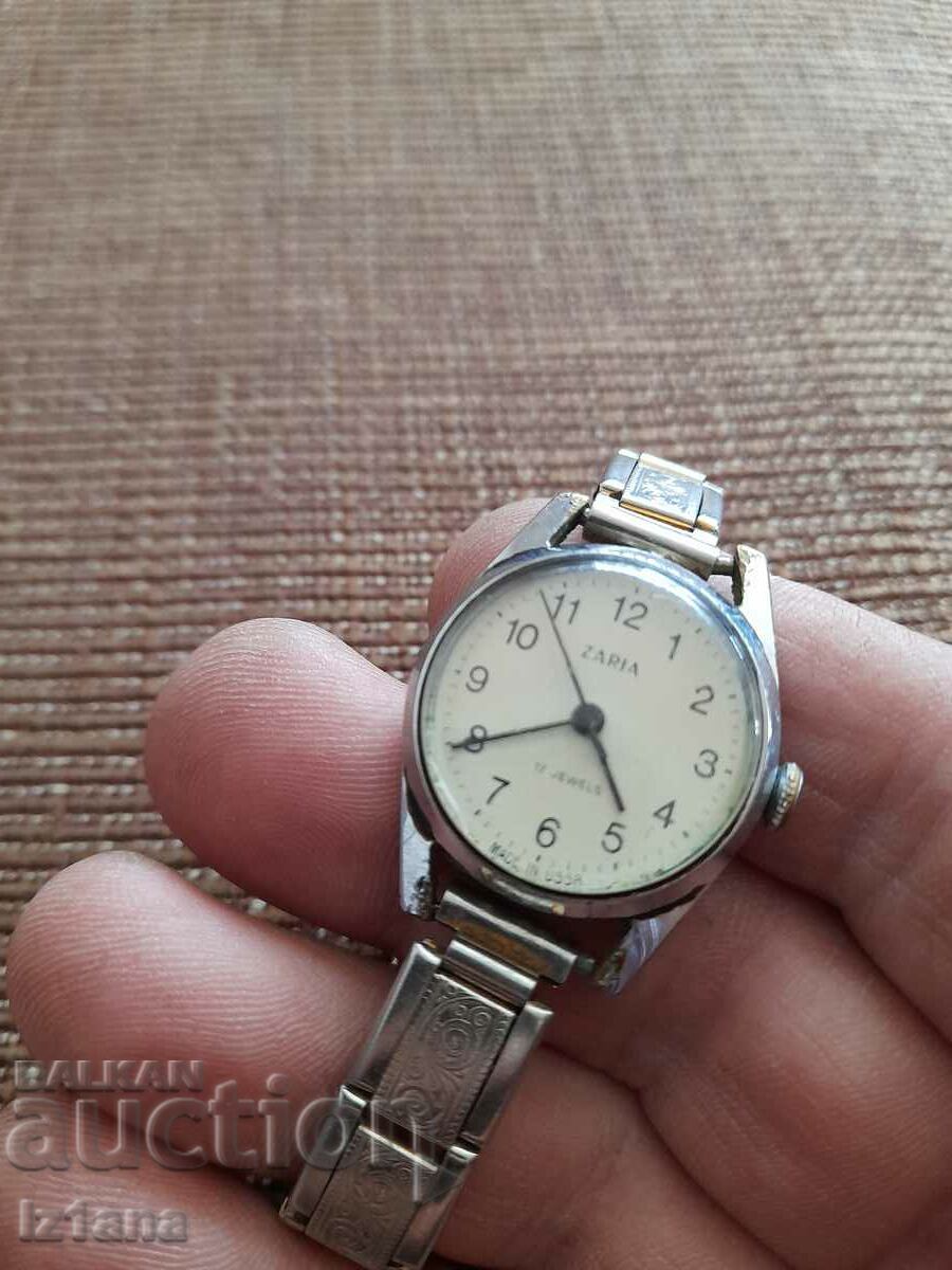 ZARIA clock with price 55.00 BGN | € 28.12 ZARIA clock with price 55.00 BGN | € 28.12