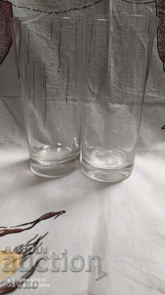Cups 2 pieces