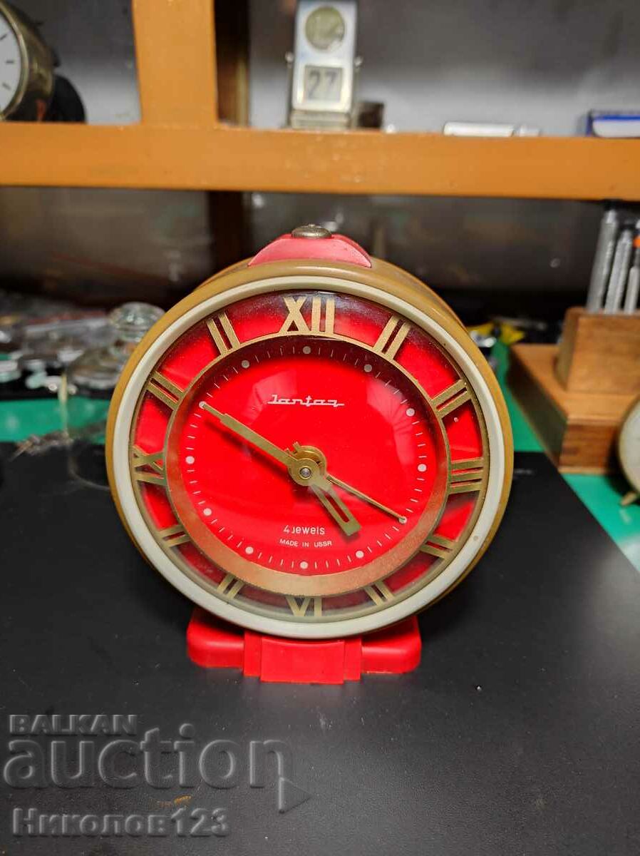 Стар Руски Механичен Часовник Янтар