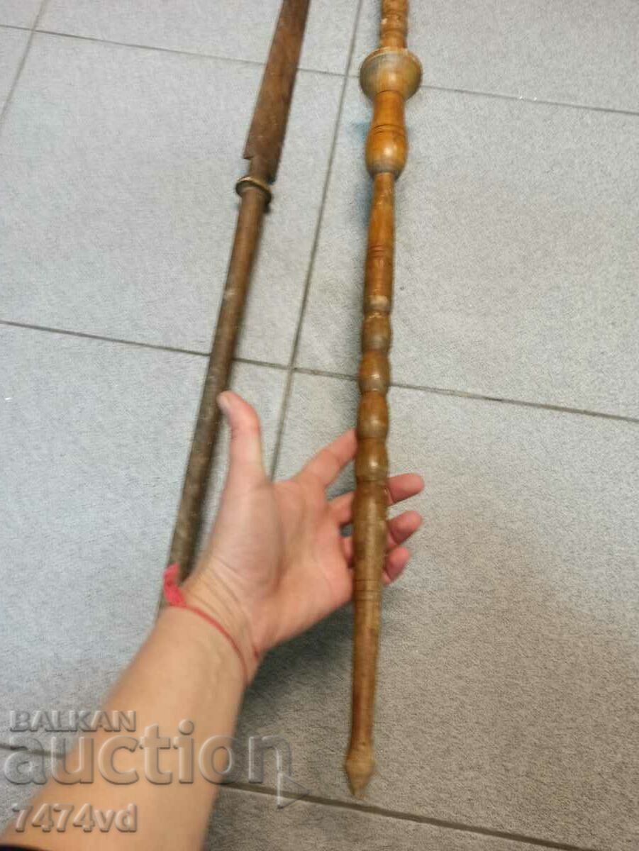 2 HURKS AUTENTICI cu preț 50.00 BGN | € 25.56 2 HURKS AUTENTICI cu preț 50.00 BGN | € 25.56