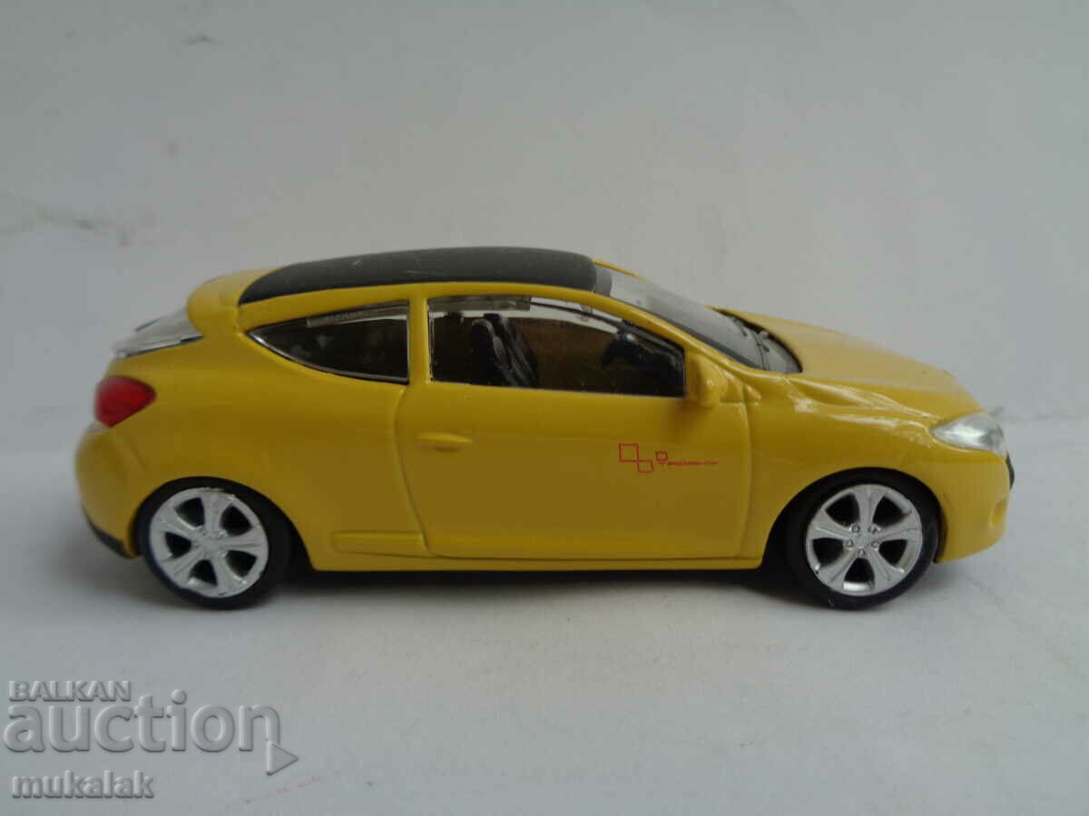 Auction 1:43 RENAULT MEGANE STROLLER TOY MODEL Auction 1:43 RENAULT MEGANE STROLLER TOY MODEL