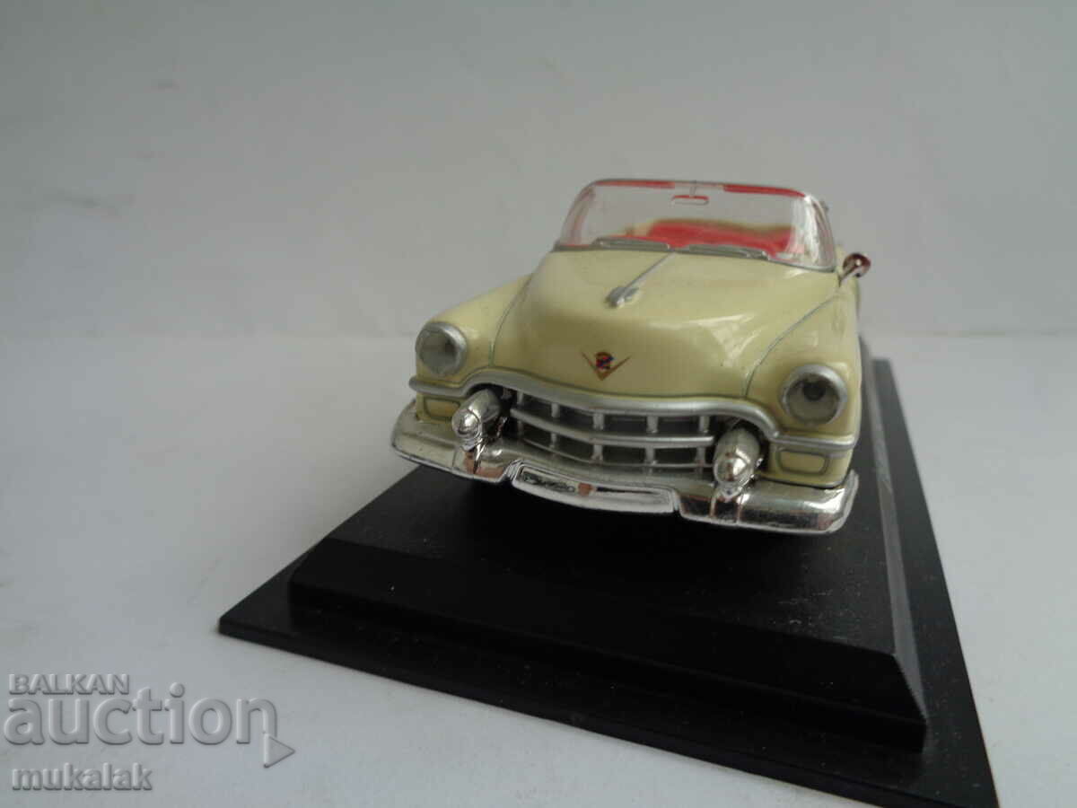 1:43 CADILLAC ELDORADO STROLLER TOY MODEL with price 25.00 BGN | € 12.78