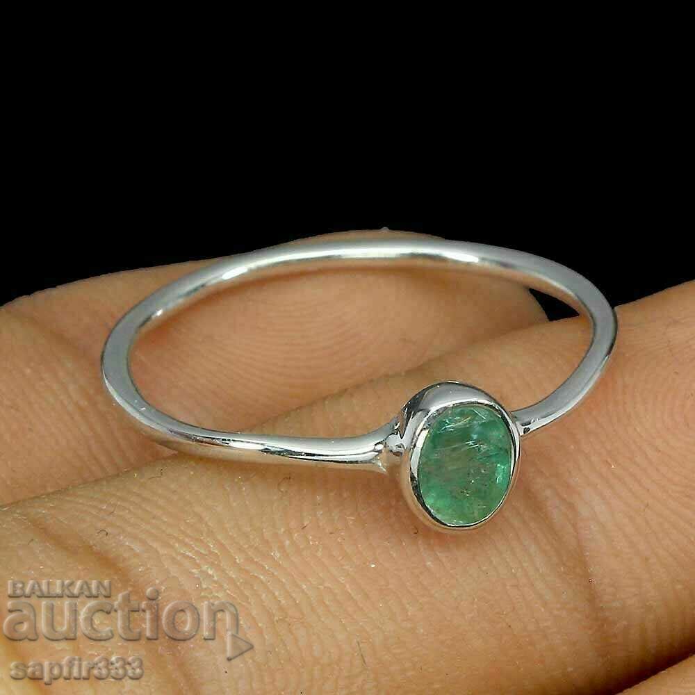 Auction LUXURY RING WITH NATURAL EMERALD AND ZIRCONIA Auction LUXURY RING WITH NATURAL EMERALD AND ZIRCONIA