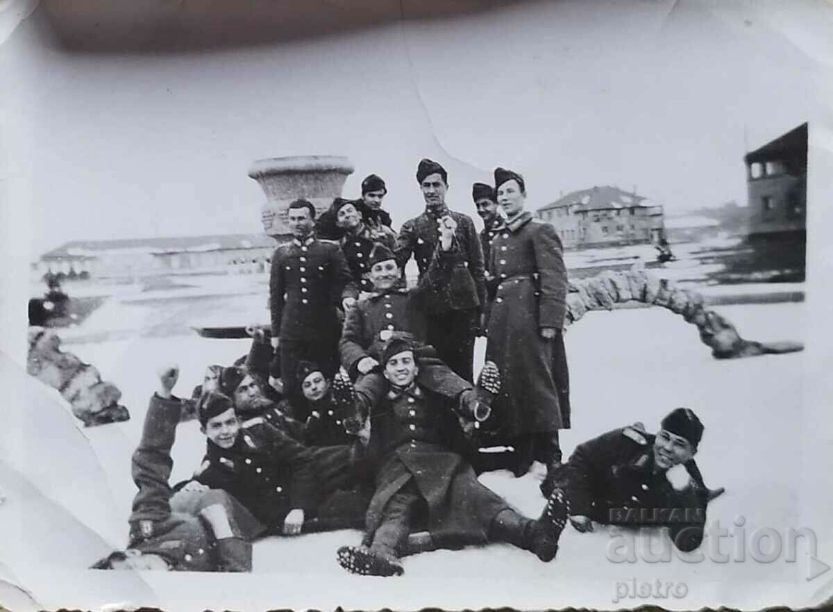 Old photo photograph of a group of young servicemen.