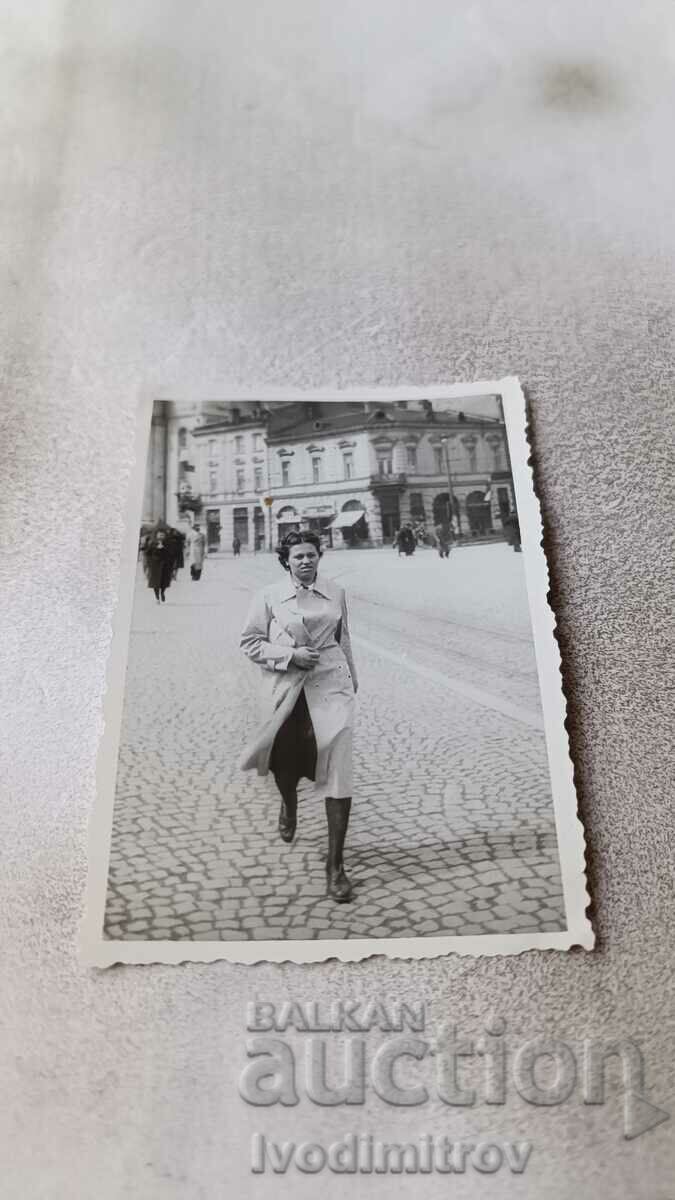 Photo Sofia A young woman on Sveta Nedelya Square 1940