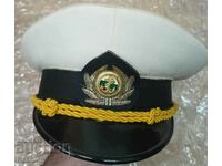 Офицерска военноморска фуражка с кокарда 2