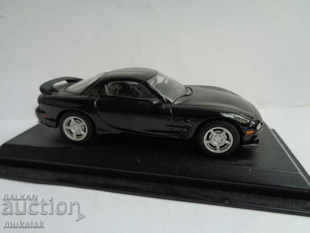 Auction 1:43 MAZDA RX-7 CAR TOY MODEL Auction 1:43 MAZDA RX-7 CAR TOY MODEL