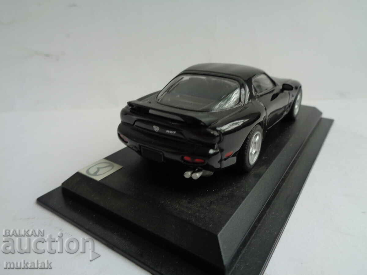 Delivery of 1:43 MAZDA RX-7 CAR TOY MODEL Delivery of 1:43 MAZDA RX-7 CAR TOY MODEL