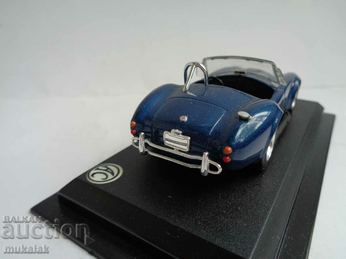 Delivery of 1:43 COBRA 427 TROLLEY TOY MODEL