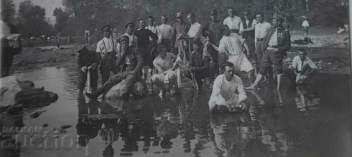 LAUNDRY WWI MILITARY PHOTO KINGDOM OF BULGARIA with price 55.00 BGN | € 28.12