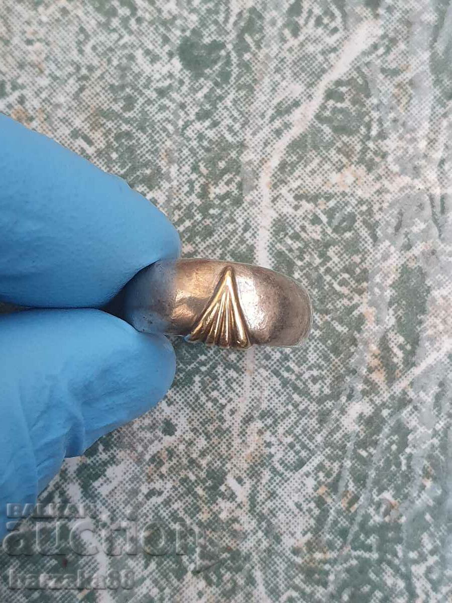 Δαχτυλίδι από απολιθωμένο ασήμι