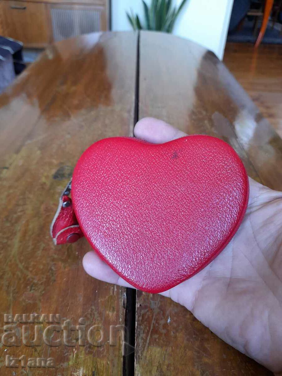 Old tailor's kit with price 22.00 BGN | € 11.25