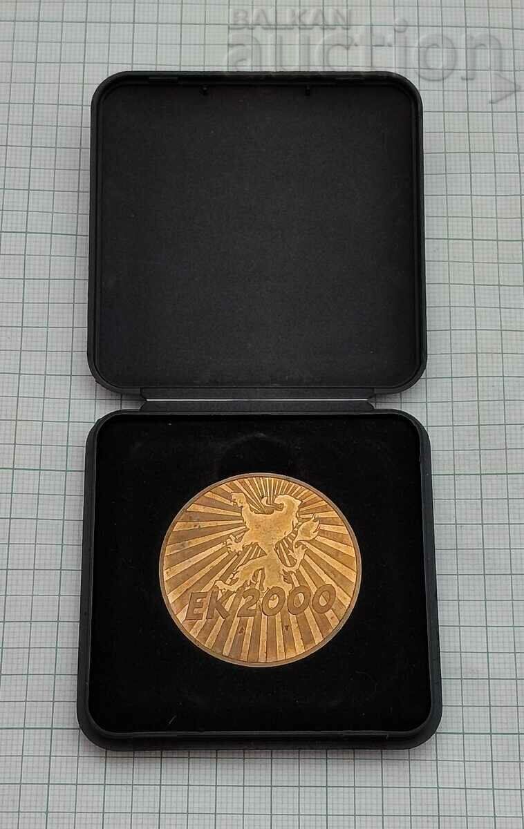 FOOTBALL EURO 2000 UEFA MEDAL PLAQUE