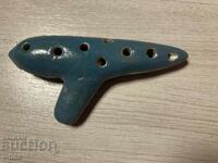 Παλιά κεραμική σφυρίχτρα ocarina master