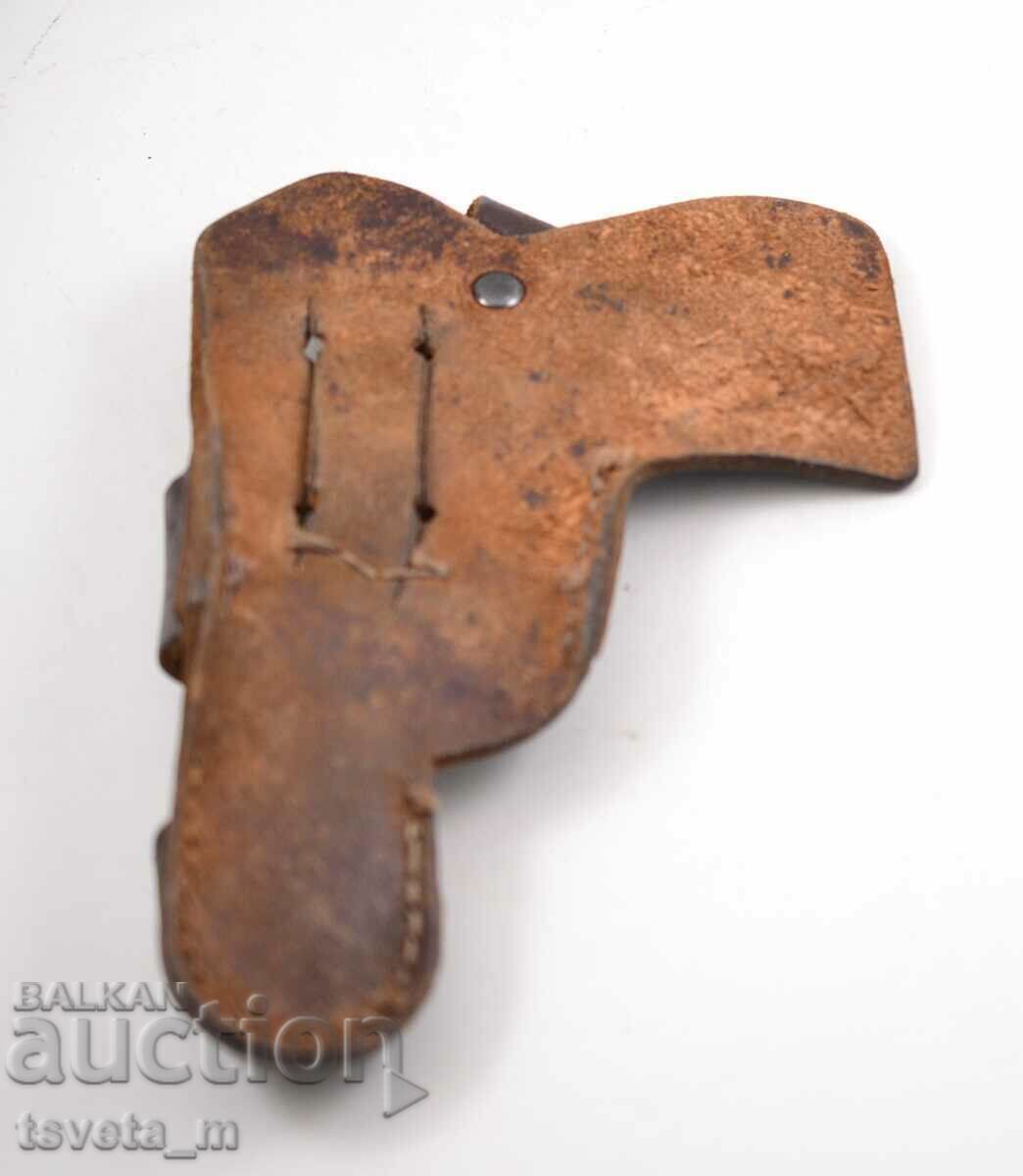 Leather holster for Makarov pistol with price 10.00 BGN | € 5.11 Leather holster for Makarov pistol with price 10.00 BGN | € 5.11