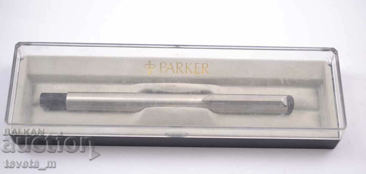 Pix Parker - Fabricat în Marea Britanie