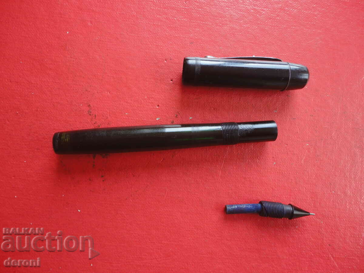 Доставка на Антична немска бакелитова писалка Доставка на Антична немска бакелитова писалка