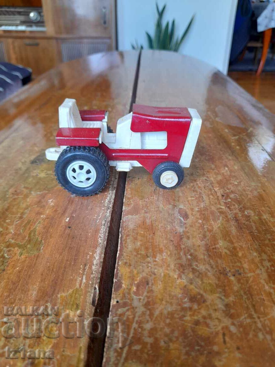 Auction Old toy tractor Auction Old toy tractor