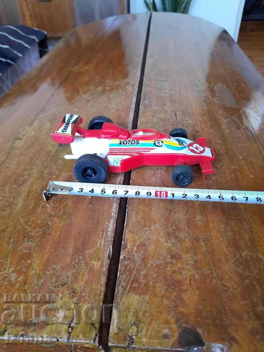 Auction Old car, stroller Auction Old car, stroller