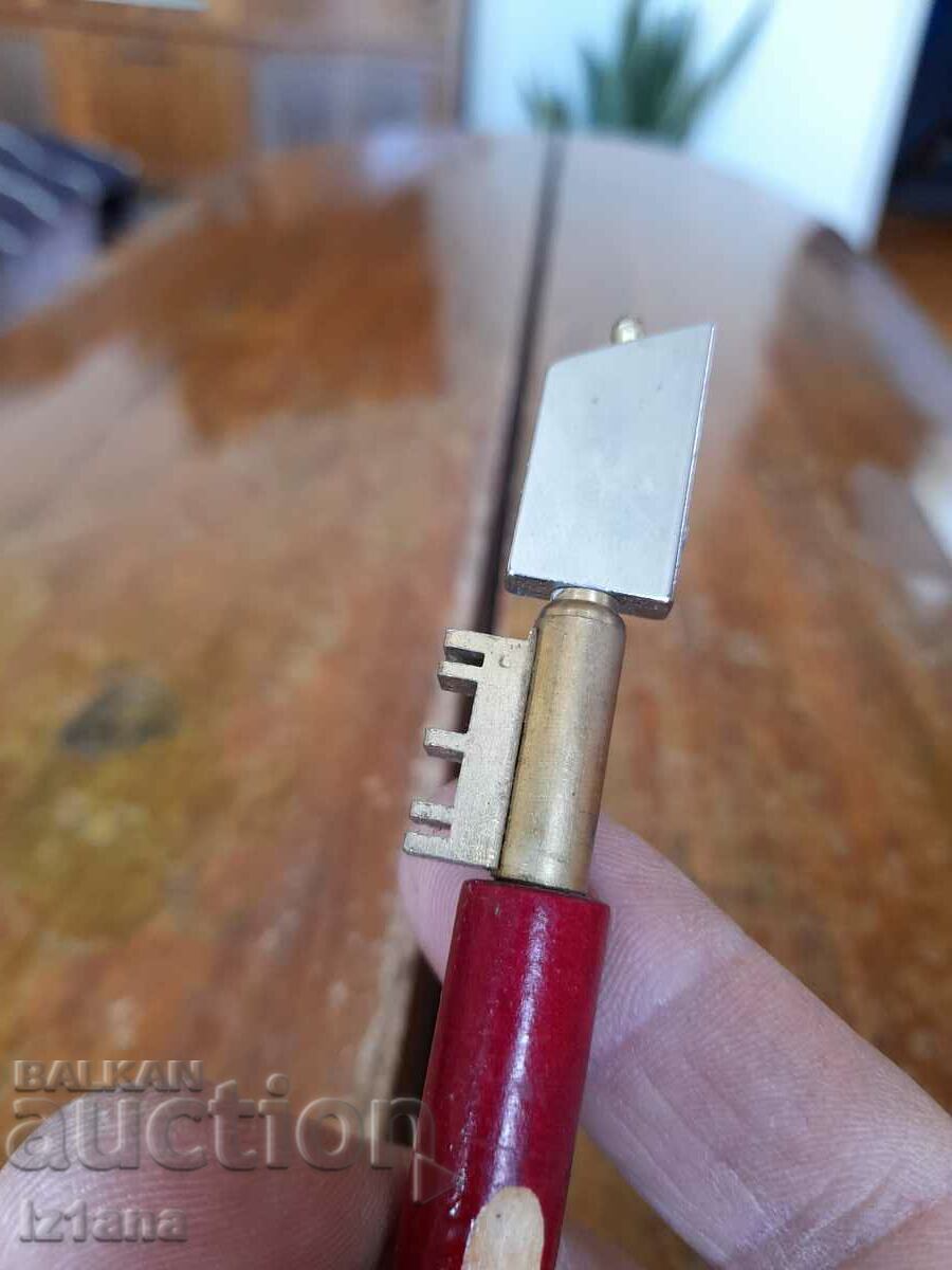 Auction Old Diamond Auction Old Diamond