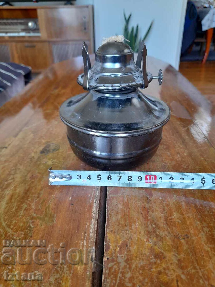 Delivery of Old gas lamp