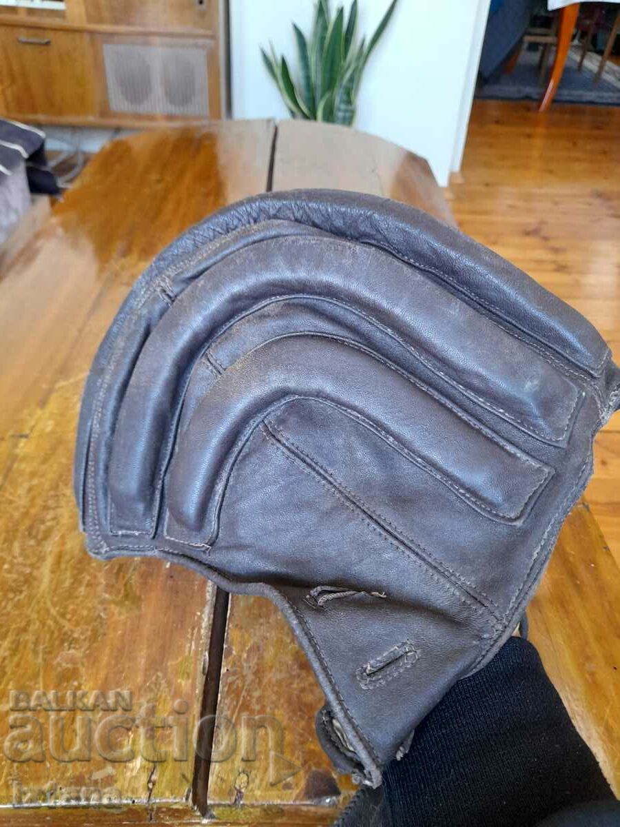 Old biker leather helmet with price 95.00 BGN | € 48.57 Old biker leather helmet with price 95.00 BGN | € 48.57