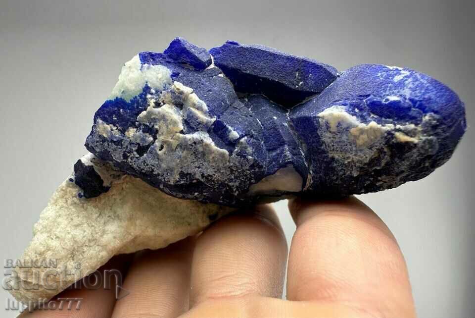 184 grams of natural lapis lazuli on a unique matrix - 5 184 grams of natural lapis lazuli on a unique matrix - 5