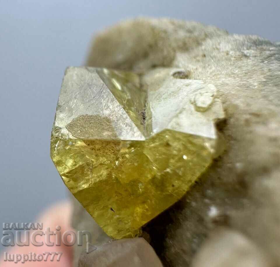 105 grams of natural sphene crystal on a unique matrix with price 325.00 BGN | € 166.17 105 grams of natural sphene crystal on a unique matrix with price 325.00 BGN | € 166.17