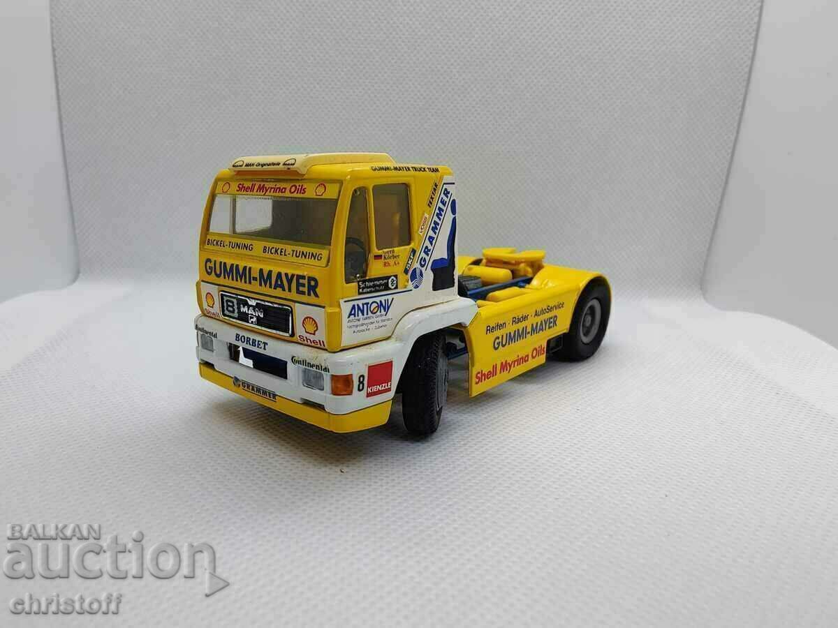 Lot Trucks MAN 1/50 Conrad - 7 Lot Trucks MAN 1/50 Conrad - 7