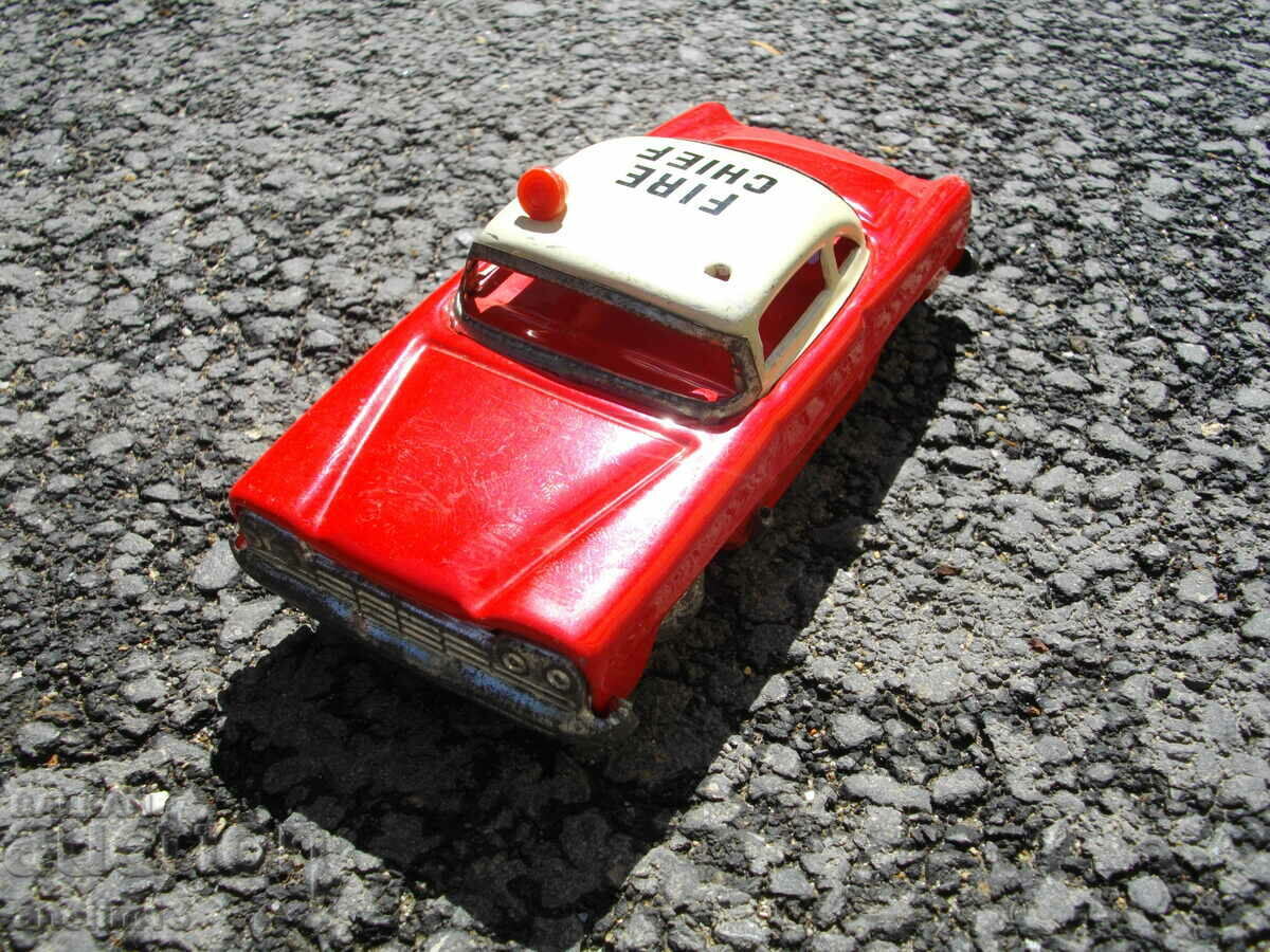 Cărucior de jucărie din tablă cu preț € 53.00 | 103.66 BGN