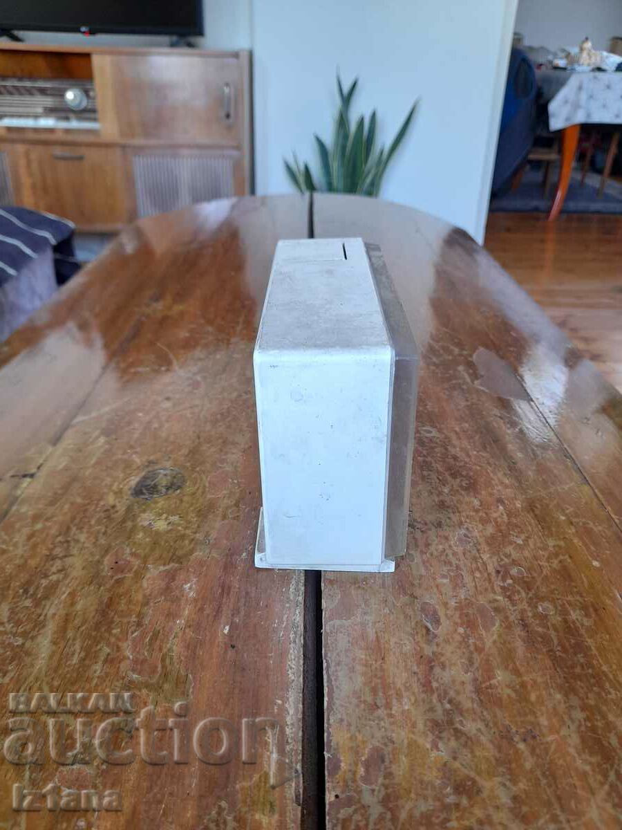 Desk clock, alarm clock SLAVA, SLAVA with price 11.00 BGN | € 5.62 Desk clock, alarm clock SLAVA, SLAVA with price 11.00 BGN | € 5.62