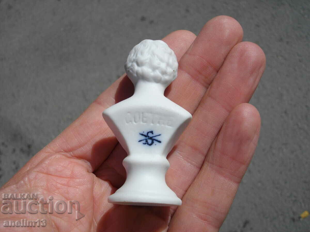 Auction  OLD PORCELAIN FIGURE STATUETTE GOETHE