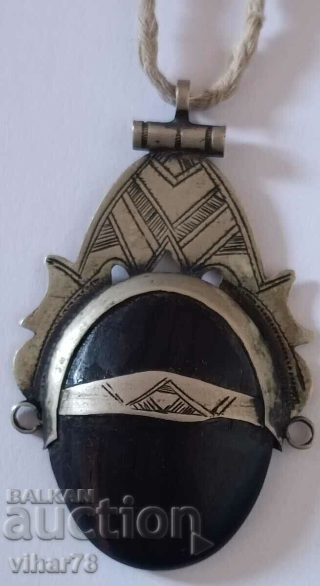 pandantiv vechi - 5 pandantiv vechi - 5