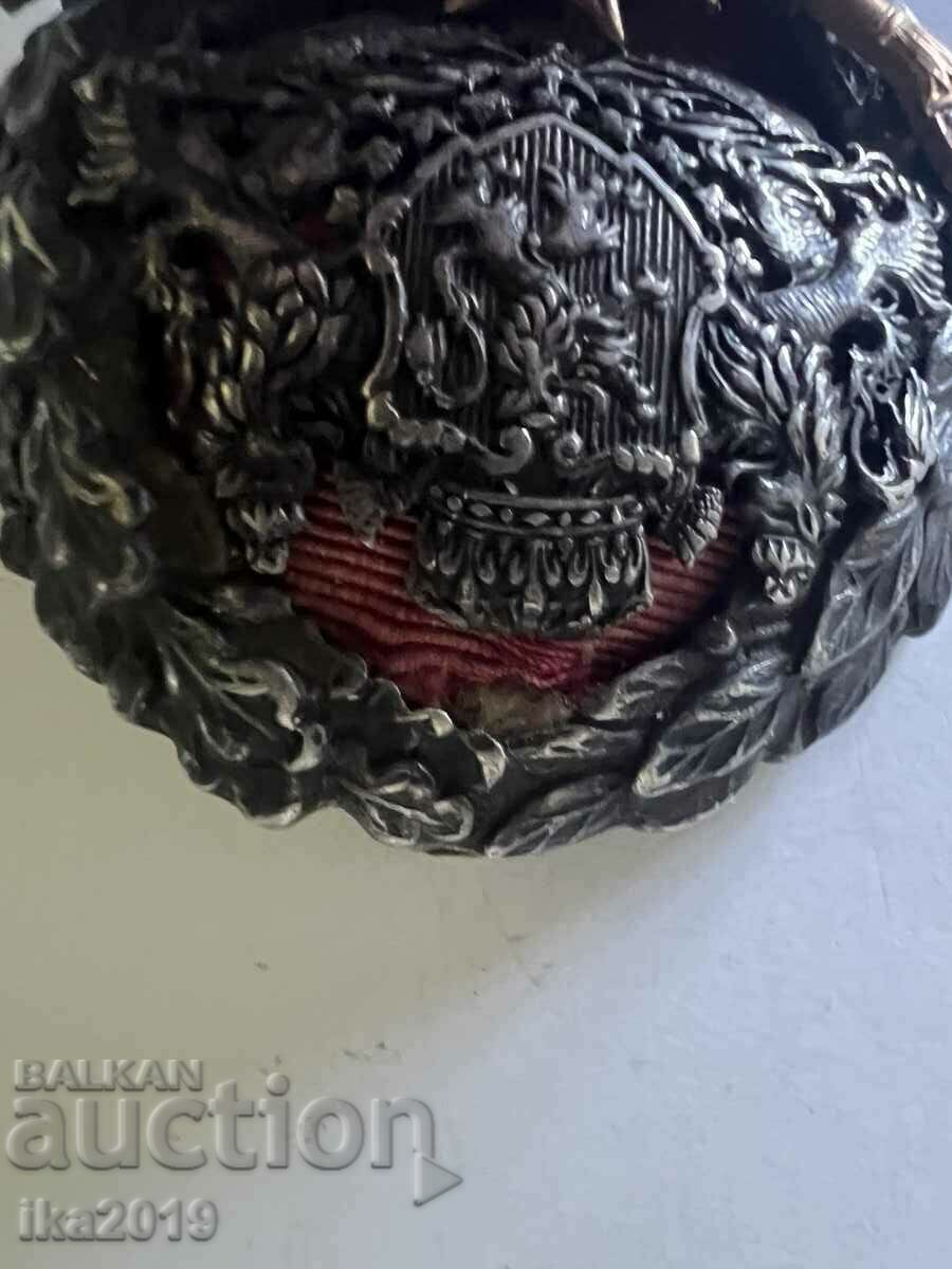 Аукцион Рядък царски сребърен знак ГЕНЕРАЛЩАБНА АКАДЕМИЯ 1-ва емисия Аукцион Рядък царски сребърен знак ГЕНЕРАЛЩАБНА АКАДЕМИЯ 1-ва емисия