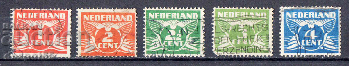 1924-25. Ολλανδία. Ψηφιακές μάρκες.