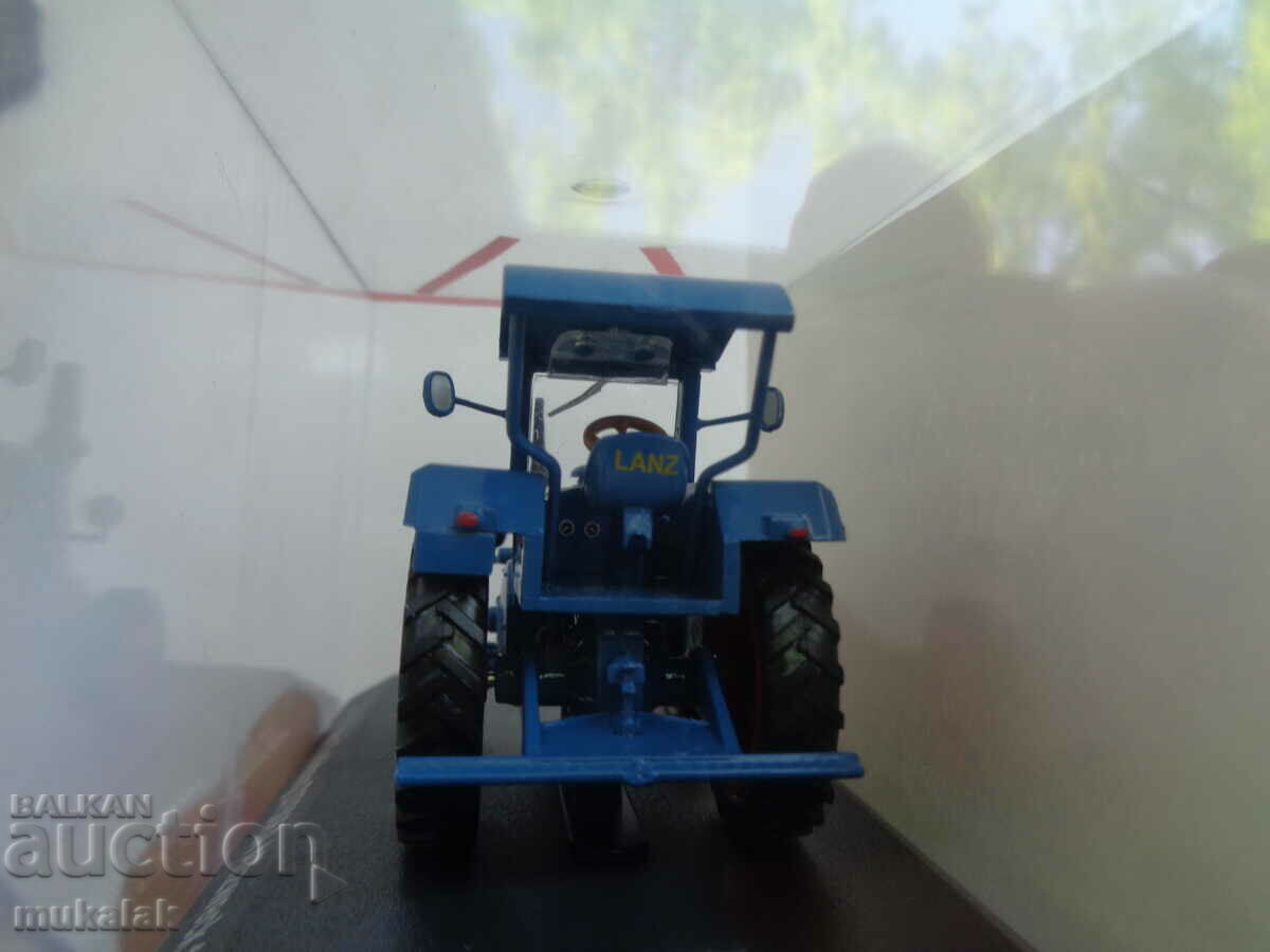 1:43 IXO LANZ BULLDOG 1952 TRACTOR COMBINE TROLLEY MODEL - 5 1:43 IXO LANZ BULLDOG 1952 TRACTOR COMBINE TROLLEY MODEL - 5