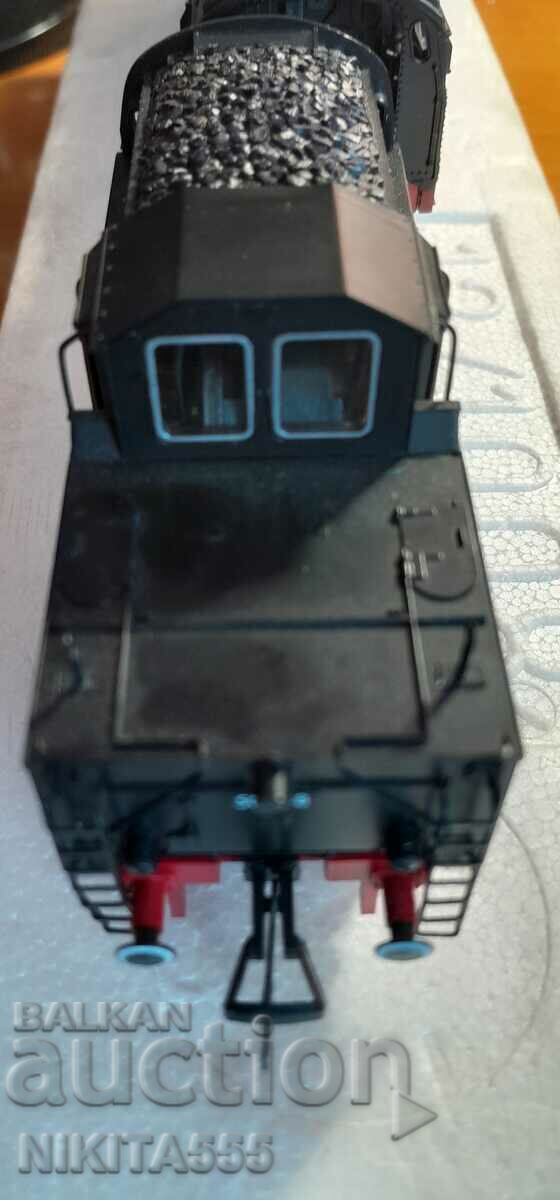 Locomotive Fleischmann 4175 HO Gauge Class BR 50 058 2-10-0 - 6 Locomotive Fleischmann 4175 HO Gauge Class BR 50 058 2-10-0 - 6